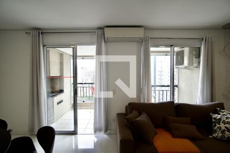 Sala de apartamento à venda com 2 quartos, 75m² em Paraíso, São Paulo