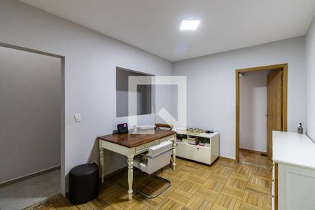 Sala de casa para alugar com 5 quartos, 200m² em Vila Progredior, São Paulo