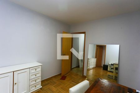 Sala 2 de casa para alugar com 5 quartos, 200m² em Vila Progredior, São Paulo