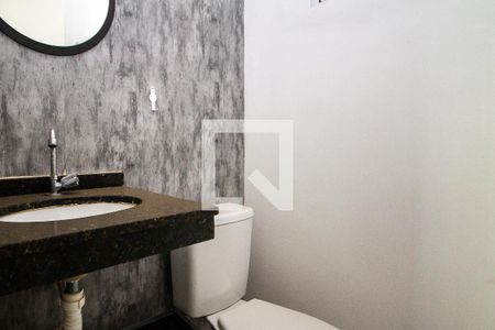 Lavabo de casa para alugar com 2 quartos, 44m² em Jardim Ipes, Cotia