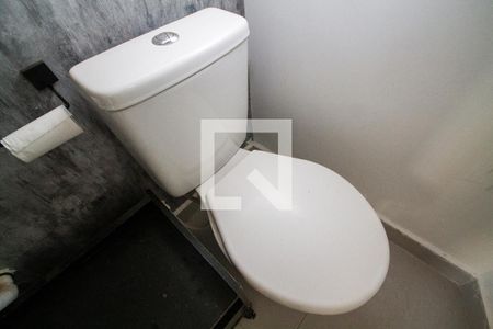 Lavabo de casa para alugar com 2 quartos, 44m² em Jardim Ipes, Cotia