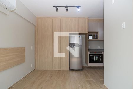Quarto de kitnet/studio para alugar com 1 quarto, 25m² em Jardim das Acacias, São Paulo