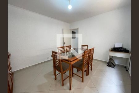 Sala de estar de casa à venda com 3 quartos, 141m² em Jardim Pinheiros, São Paulo