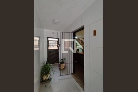 Entrada  de casa à venda com 4 quartos, 190m² em Sacomã, São Paulo
