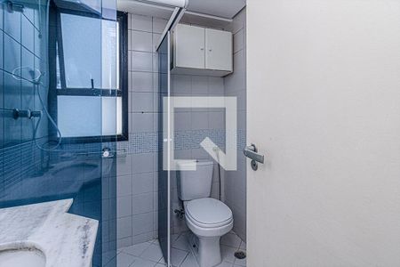 banheiro social_1 de apartamento para alugar com 1 quarto, 40m² em Aclimação, São Paulo