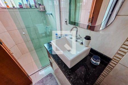 Casa à venda com 3 quartos, 190m² em Vila Alpina, Santo André