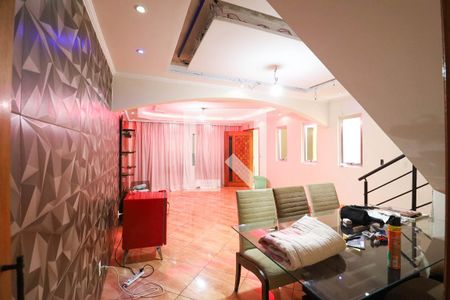 Casa para alugar com 3 quartos, 250m² em Jardim Brasil (zona Norte), São Paulo