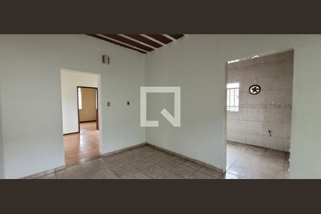 Casa para alugar com 3 quartos, 150m² em Brasiléia, Betim