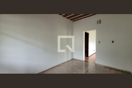 Casa para alugar com 3 quartos, 150m² em Brasiléia, Betim