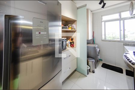 Cozinha de apartamento para alugar com 2 quartos, 130m² em Cinquentenario, Belo Horizonte