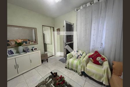 Sala de casa para alugar com 2 quartos, 108m² em Vila Valqueire, Rio de Janeiro