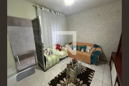 Sala de casa para alugar com 2 quartos, 108m² em Vila Valqueire, Rio de Janeiro