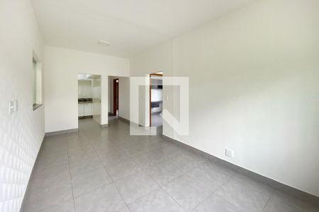 Casa para alugar com 3 quartos, 150m² em Pompéia, Belo Horizonte