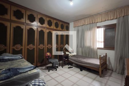 Suíte de casa à venda com 3 quartos, 241m² em Vila Maranduba, Guarulhos