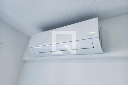 Sala  de apartamento à venda com 2 quartos, 47m² em Santo Cristo, Rio de Janeiro