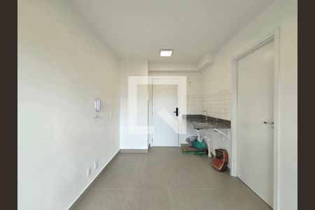 Sala/Cozinha de apartamento para alugar com 1 quarto, 32m² em Vila Olímpia, São Paulo