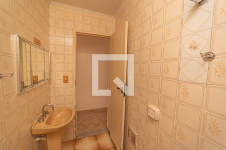 Banheiro 1 de casa para alugar com 2 quartos, 110m² em Vila Buenos Aires, São Paulo