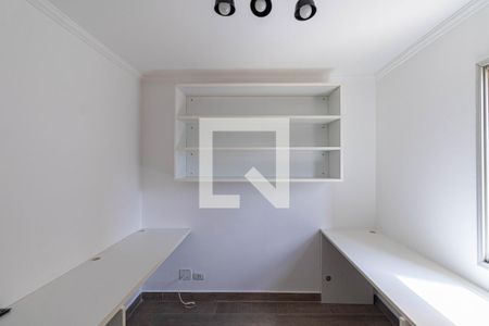 Quarto 1 de apartamento para alugar com 2 quartos, 51m² em Itaquera, São Paulo