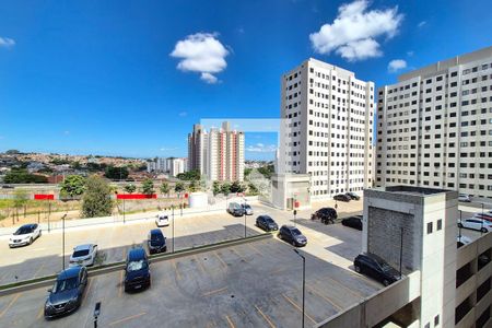 Vista da Sala  de apartamento para alugar com 2 quartos, 43m² em Jardim Ibirapuera, Campinas