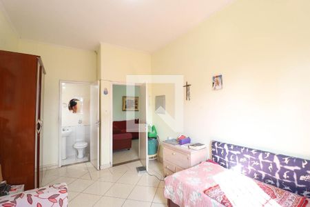 Suíte de casa à venda com 5 quartos, 197m² em Vila Gustavo, São Paulo