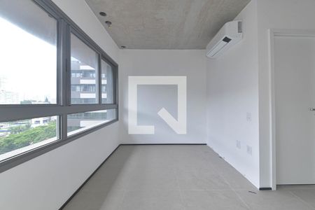 Quarto de kitnet/studio para alugar com 1 quarto, 18m² em Santo Amaro, São Paulo