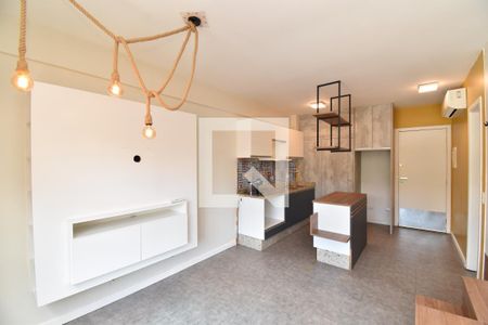 Studio de kitnet/studio para alugar com 1 quarto, 30m² em Centro Cívico, Curitiba