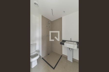 Banheiro de kitnet/studio para alugar com 1 quarto, 18m² em Santo Amaro, São Paulo