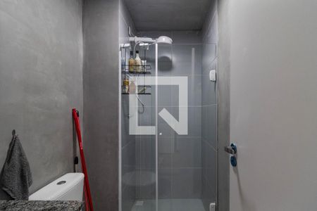 Banheiro de kitnet/studio à venda com 1 quarto, 25m² em Barra Funda, São Paulo