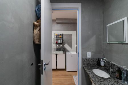 Banheiro de kitnet/studio à venda com 1 quarto, 25m² em Barra Funda, São Paulo