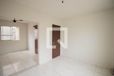 Quarto 2 de apartamento para alugar com 2 quartos, 52m² em Colubandê, São Gonçalo