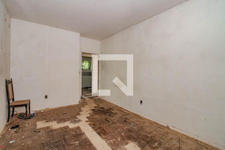 Quarto 2 de casa à venda com 3 quartos, 600m² em Petrópolis, Porto Alegre