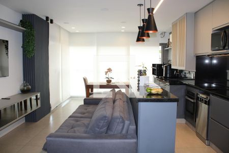 Apartamento à venda com 2 quartos, 73m² em Vila Dom Pedro I, São Paulo