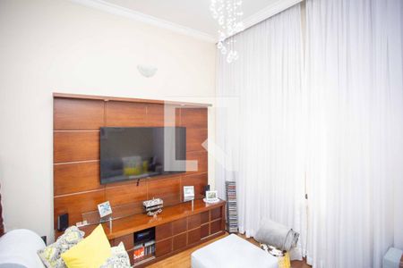 Sala de TV de casa à venda com 3 quartos, 130m² em Centro, Diadema