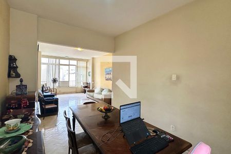 Apartamento para alugar com 3 quartos, 150m² em Copacabana, Rio de Janeiro