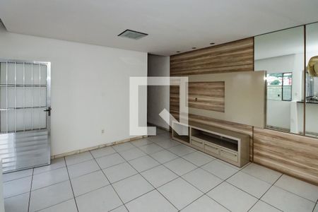 Casa para alugar com 3 quartos, 190m² em Santa Amelia, Belo Horizonte