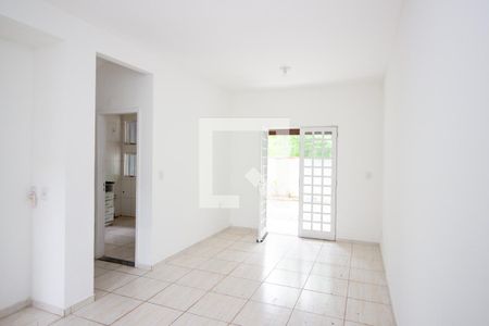Casa para alugar com 3 quartos, 100m² em Lua Nova da Pampulha, Contagem