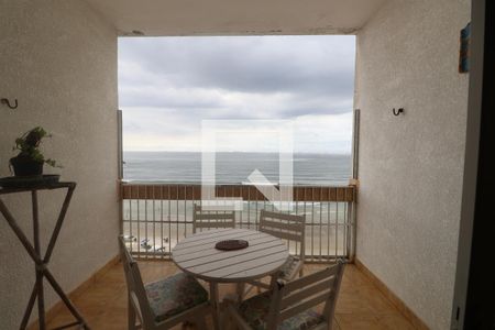 Varanda de apartamento para alugar com 2 quartos, 137m² em Centro, Guarujá