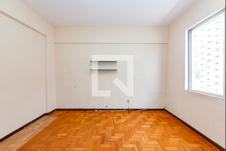 Suíte de apartamento para alugar com 2 quartos, 75m² em Barroca, Belo Horizonte
