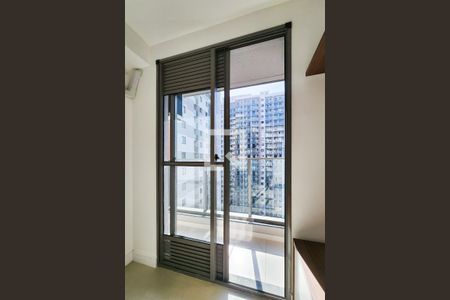 Varanda  de apartamento para alugar com 2 quartos, 40m² em Santo Cristo, Rio de Janeiro