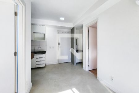 Sala  de apartamento para alugar com 2 quartos, 40m² em Santo Cristo, Rio de Janeiro