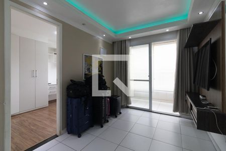 Sala de apartamento para alugar com 2 quartos, 75m² em Jardim Santa Teresinha, São Paulo