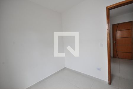 Quarto 2 de apartamento para alugar com 2 quartos, 44m² em Vila Constança, São Paulo