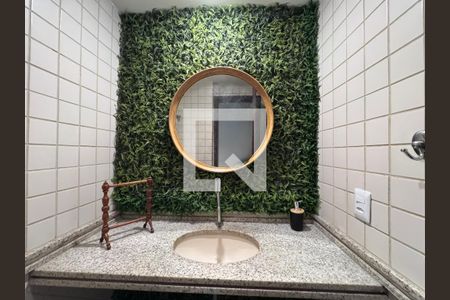 Lavabo de apartamento à venda com 4 quartos, 180m² em Recreio dos Bandeirantes, Rio de Janeiro