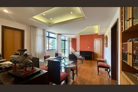 Apartamento para alugar com 4 quartos, 120m² em Caiçaras, Belo Horizonte