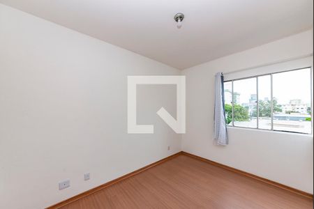 Quarto 1 de apartamento para alugar com 2 quartos, 97m² em Padre Eustáquio, Belo Horizonte