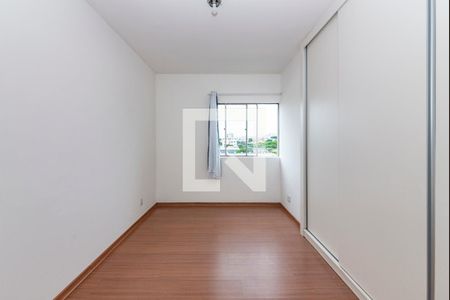 Quarto 1 de apartamento para alugar com 2 quartos, 97m² em Padre Eustáquio, Belo Horizonte