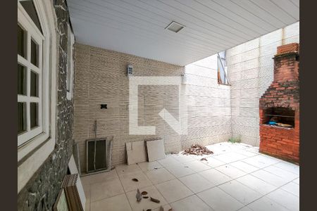 Quintal de apartamento para alugar com 2 quartos, 81m² em Imperial de São Cristóvão, Rio de Janeiro