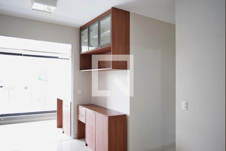 Sala de apartamento à venda com 3 quartos, 70m² em Pinheiros, São Paulo