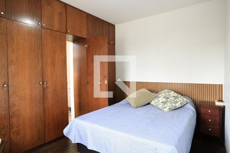 Suíte de apartamento à venda com 3 quartos, 85m² em Sagrada Família, Belo Horizonte