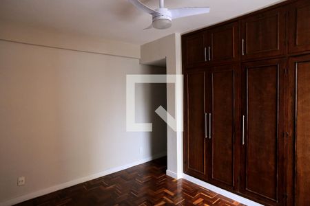 Suíte de apartamento para alugar com 3 quartos, 92m² em Sagrada Família, Belo Horizonte